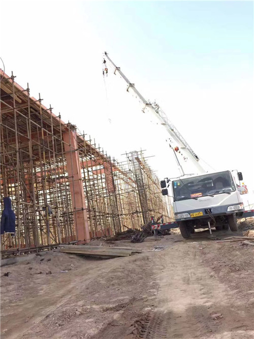 广南县25 吨、50 吨吊车怎么选？多大重量 / 半径适合对应车型？