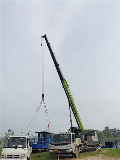 广南县桥梁建设吊装案例