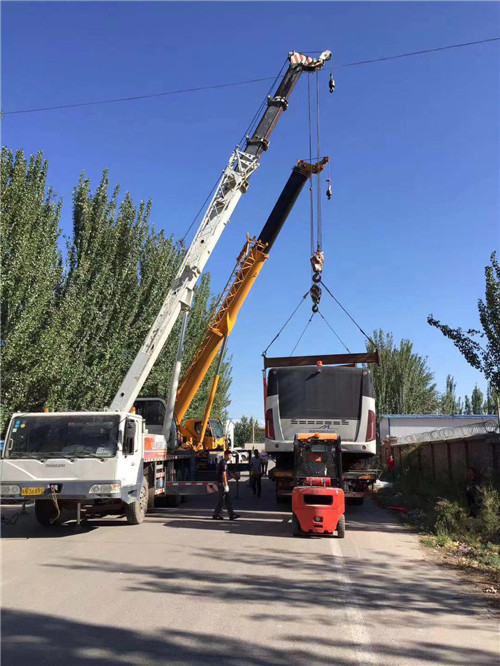 广南县港口集装箱搬运案例